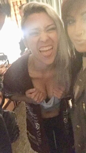 LadyDevann Nude Leaks Photo 22