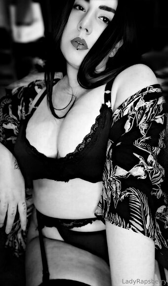 ladyraspberry Nude Leaks Photo 7