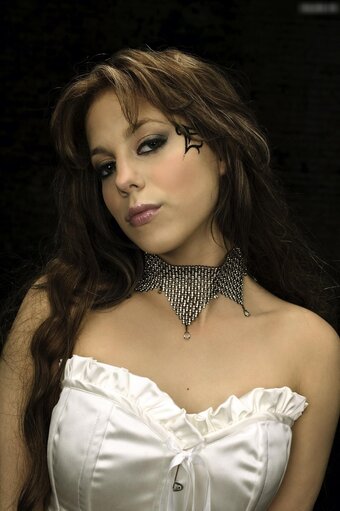 LaFee / lafee_official Nude Leaks Photo 27