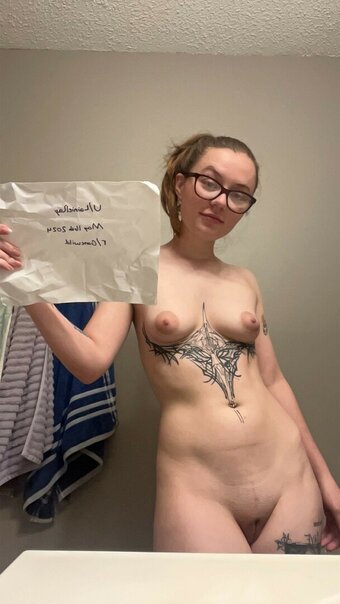 LainieRay Nude Leaks Photo 6