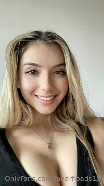 lanarhoads18 Nude Leaks Photo 16