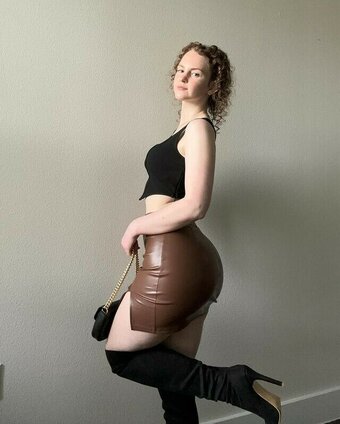 lapindeneigee Nude Leaks Photo 19