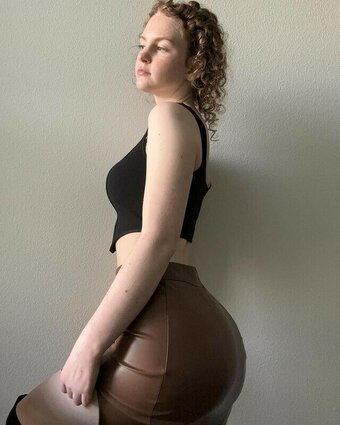 lapindeneigee Nude Leaks Photo 21