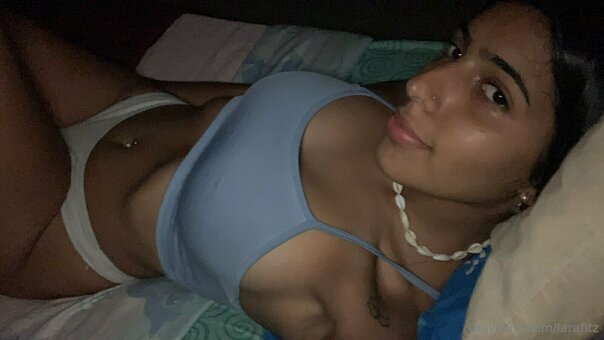 larafitz Nude Leaks Photo 4