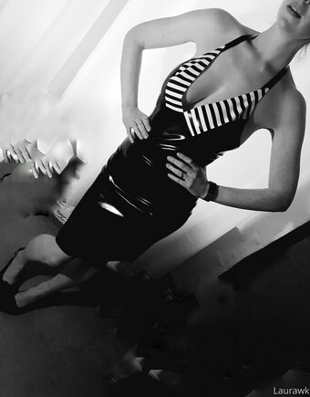 larawk Nude Leaks Photo 27