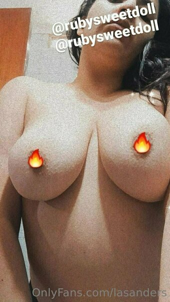 lasanders Nude Leaks Photo 1