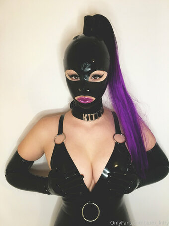 latex_kitty Nude Leaks Photo 29
