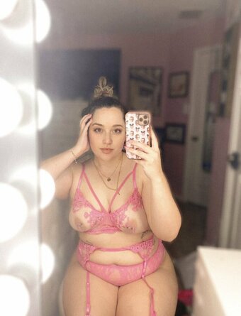 Laur / https: / itslaur_allen / wxxtie Nude Leaks OnlyFans Photo 24