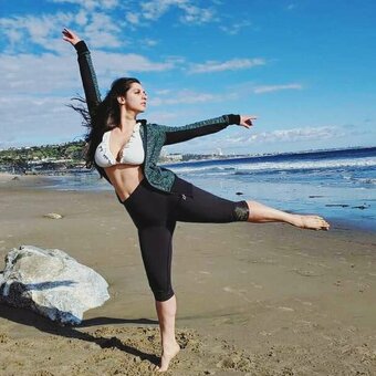 Laura Eldred / eldred.laura / lauramuellerofficial Nude Leaks OnlyFans Photo 2