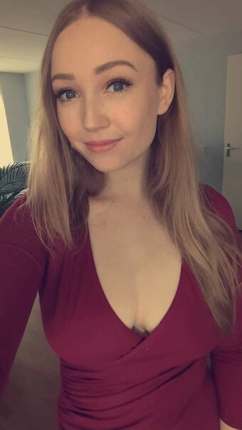 Lauraa / lauraa.gy Nude Leaks OnlyFans Photo 25