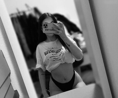 Lauraaasmk / lauraaasmk__ / lauraceline Nude Leaks OnlyFans Photo 28