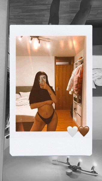 Lauraaasmk / lauraaasmk__ / lauraceline Nude Leaks OnlyFans Photo 36