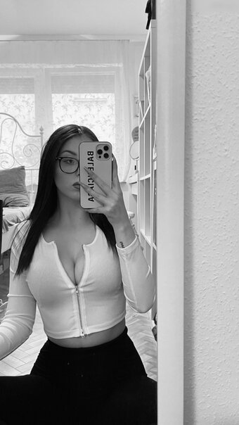 Lauraaasmk / lauraaasmk__ / lauraceline Nude Leaks OnlyFans Photo 46