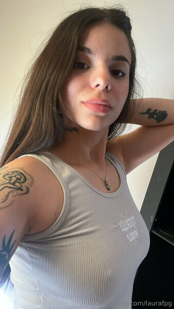 laurafpg Nude Leaks Photo 28