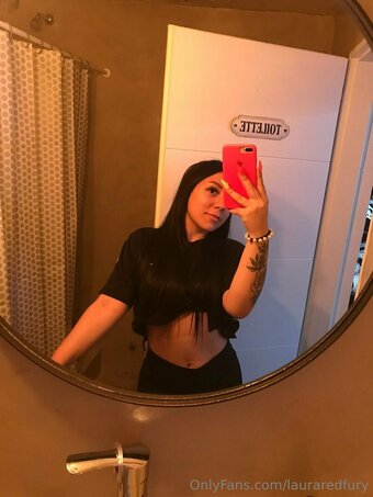 lauraredfury