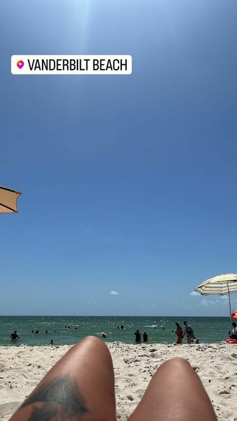 Lauren Risotti / lauren.risotti / lowrymae Nude Leaks OnlyFans Photo 22