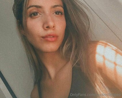 lavalerialopez Nude Leaks Photo 13