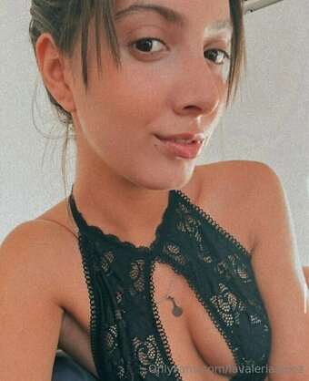 lavalerialopez Nude Leaks Photo 16