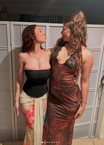 laylabp2 / Layla Pownall / laylabpx Nude Leaks Photo 2