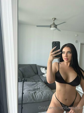 laylabron Nude Leaks Photo 3