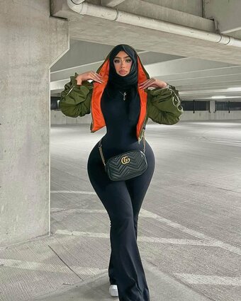 layloolaaaaaa Nude Leaks Photo 3