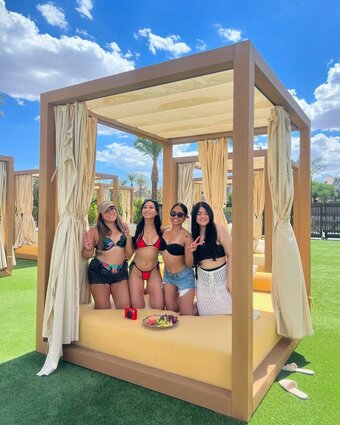 Lea Danielle / lea-mary / missleadanielle Nude Leaks OnlyFans Photo 4