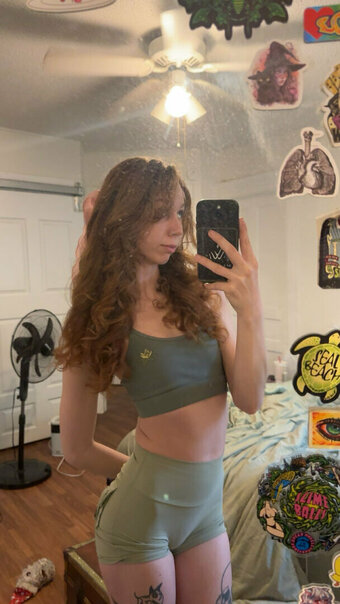 Leafyem / Leafyyem / cw Nude Leaks Photo 2
