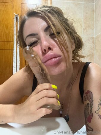 leahxtravis / NolaWars / hellomichu Nude Leaks OnlyFans Photo 15
