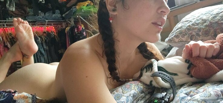 lealone Nude Leaks Photo 4