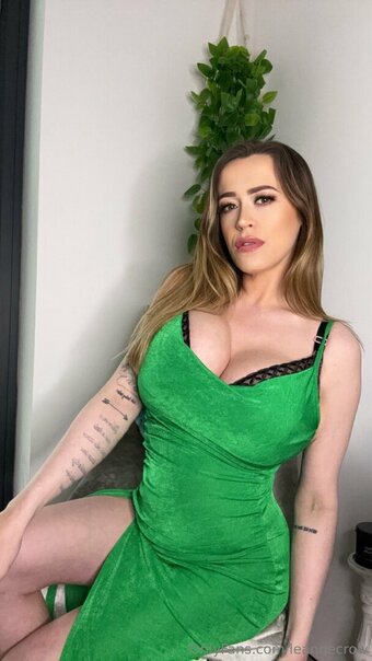 Leanne Crow / LeanneCrow Nude Leaks OnlyFans Photo 8
