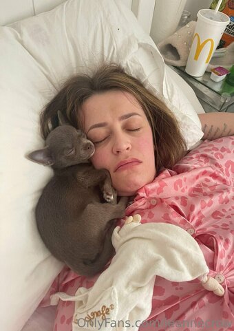 leannecrow Nude Leaks Photo 4