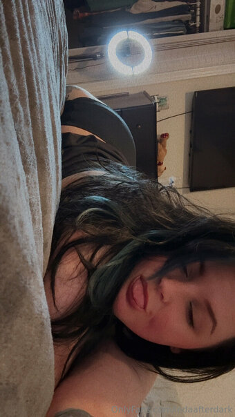 ledaafterdark Nude Leaks Photo 4