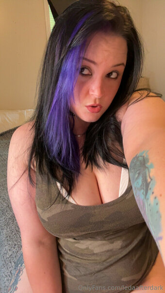 ledaafterdark Nude Leaks Photo 18