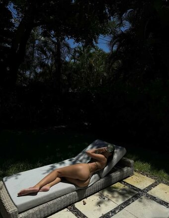ledusula Nude Leaks Photo 1