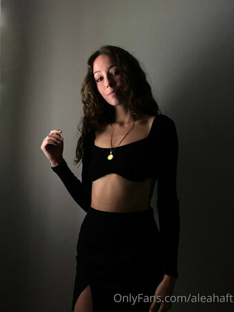 leeaof Nude Leaks Photo 14