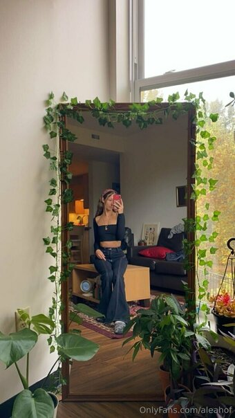 leeaof Nude Leaks Photo 28