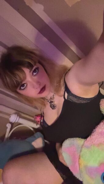 leebee / _tragic.girl Nude Leaks Photo 4