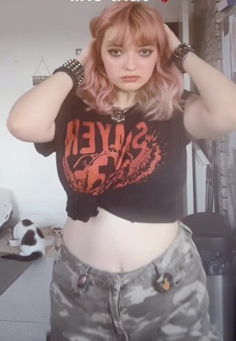 leebee / _tragic.girl Nude Leaks Photo 17