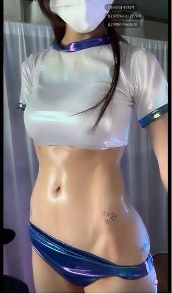 leeezi / leezi9502 / leezy23 Nude Leaks OnlyFans Photo 3
