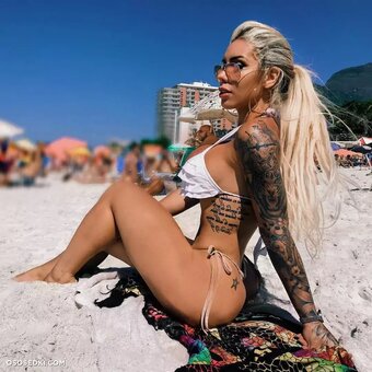 leehalonso Nude Leaks Photo 2