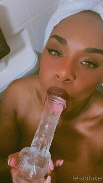 leilablake Nude Leaks Photo 9