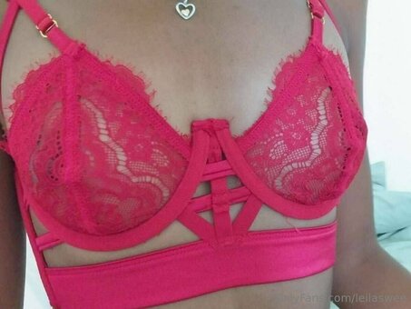 leilaswe Nude Leaks Photo 13