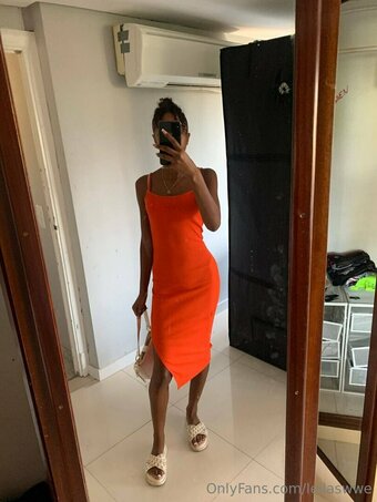 leilaswe Nude Leaks Photo 22