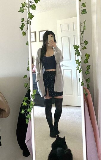 Lemoncycle / Floweriy Nude Leaks OnlyFans Photo 1