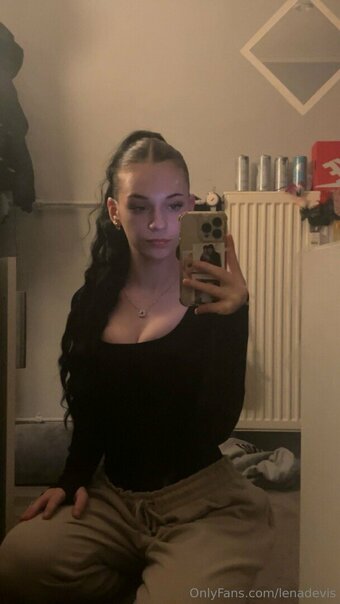 lenadevis Nude Leaks Photo 3