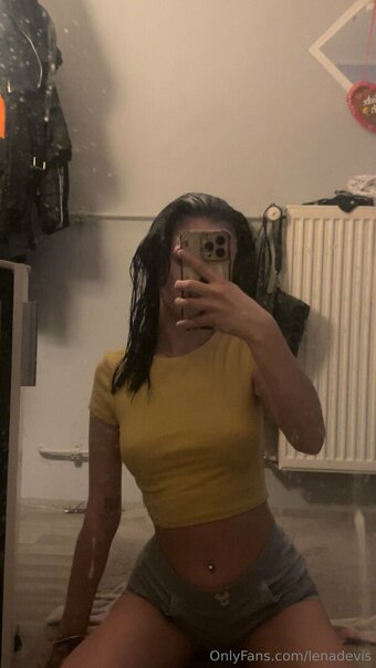 lenadevis Nude Leaks Photo 17