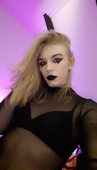 Lenathelicious / lenalicious.m / lenatheplugxxx Nude Leaks OnlyFans Photo 22