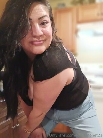 lesliemonet21 Nude Leaks Photo 5
