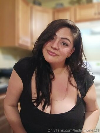 lesliemonet21 Nude Leaks Photo 9