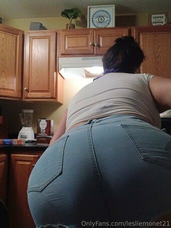 lesliemonet21 Nude Leaks Photo 21